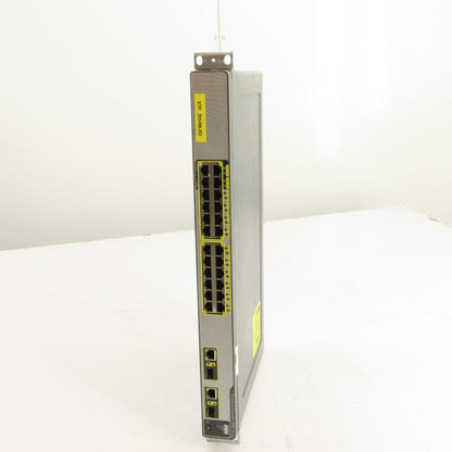 Cisco WS-CE500-24LC Catalyst Express 500 Serie 24-Port 10/100 PoE Managed Switch