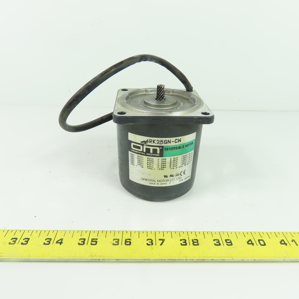 Oriental Motor 4RK25GN-CW Reversible Motor 200-230V 1450RPM 25W