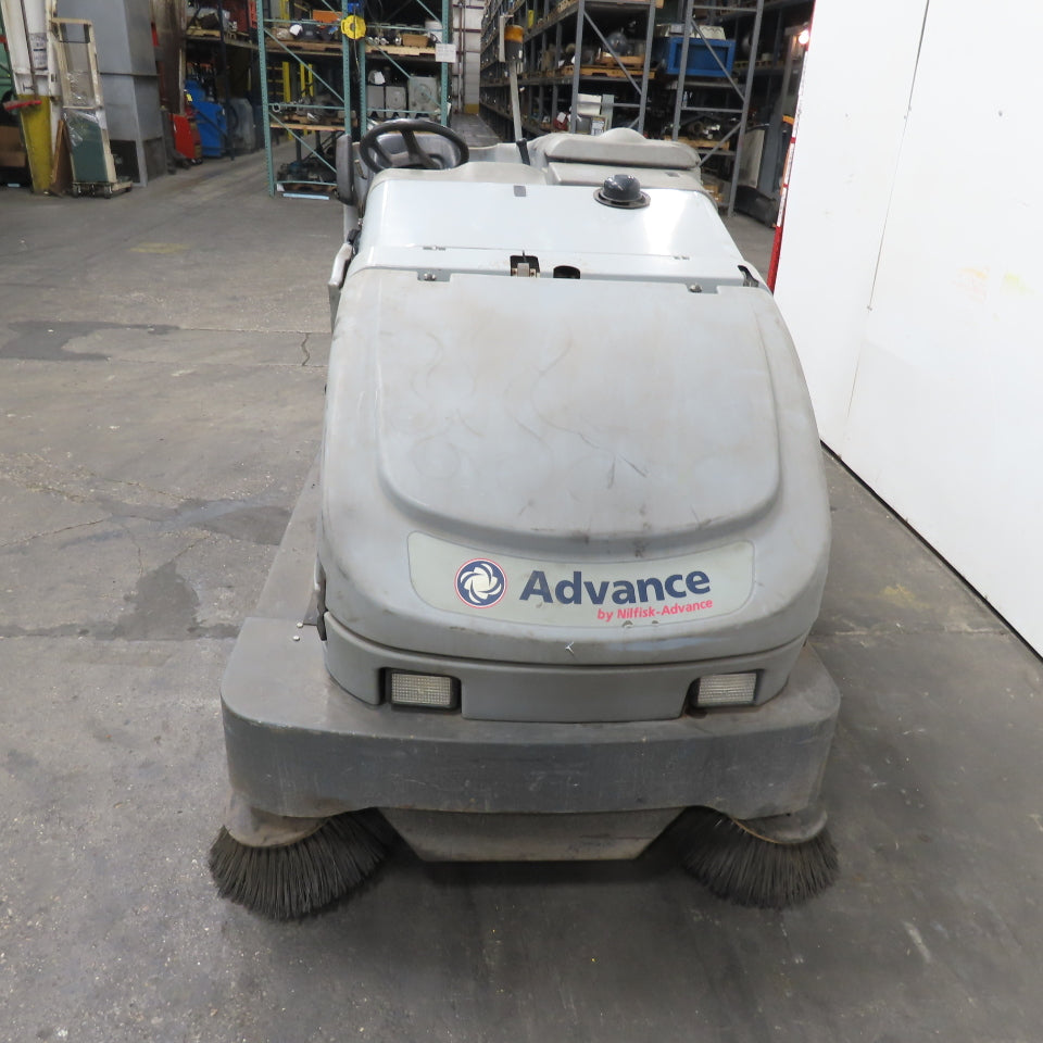 Advance Nilfisk Captor 4800 LPG Ride On Floor Sweeper Scrubber 62" Sweep 1970Hrs