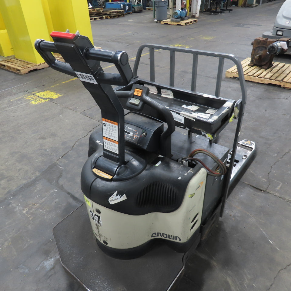 Crown PE4500-80 8000 LB 24V Walkie/Rider Pallet Jack Truck