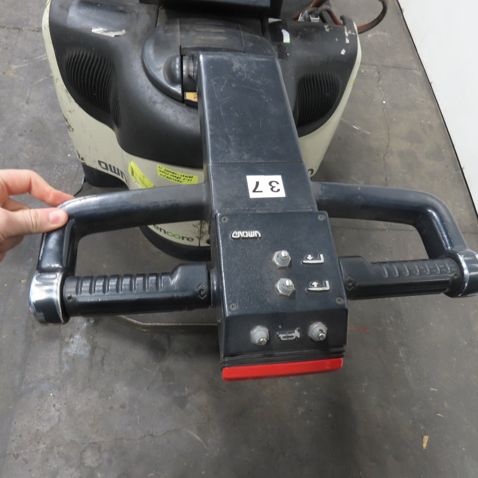 Crown PE4500-80 8000 LB 24V Walkie/Rider Pallet Jack Truck