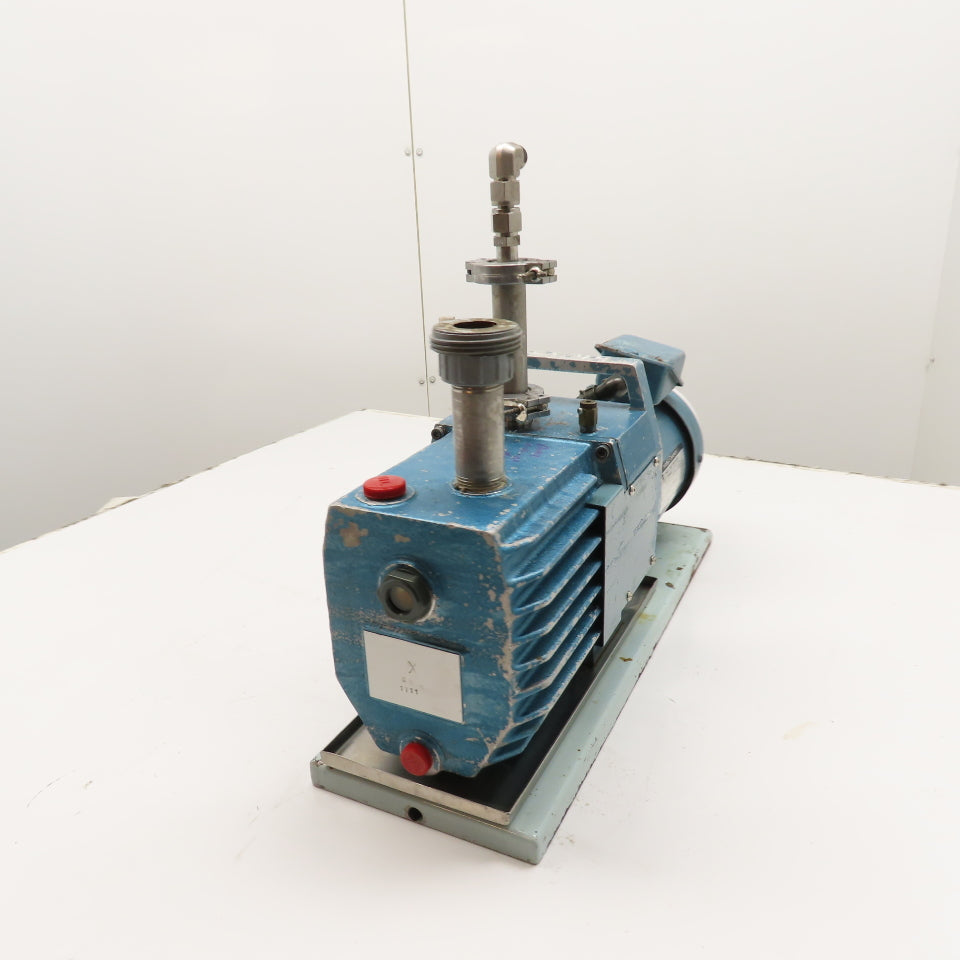 Toshiba IK-FCKLK8 0.75kW 1HP 3-Phase Rotary Vane Vacuum Pump 200V
