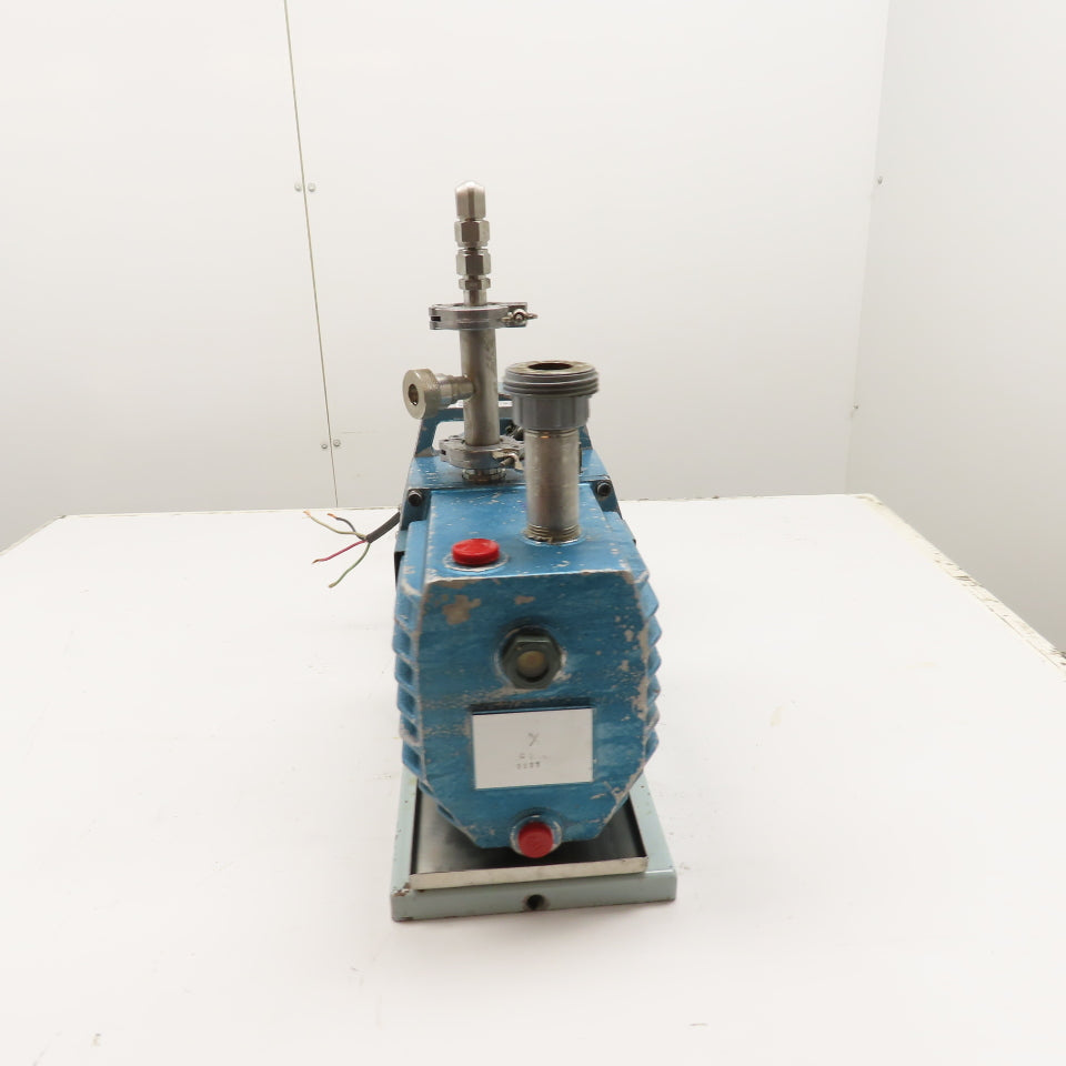 Toshiba IK-FCKLK8 0.75kW 1HP 3-Phase Rotary Vane Vacuum Pump 200V