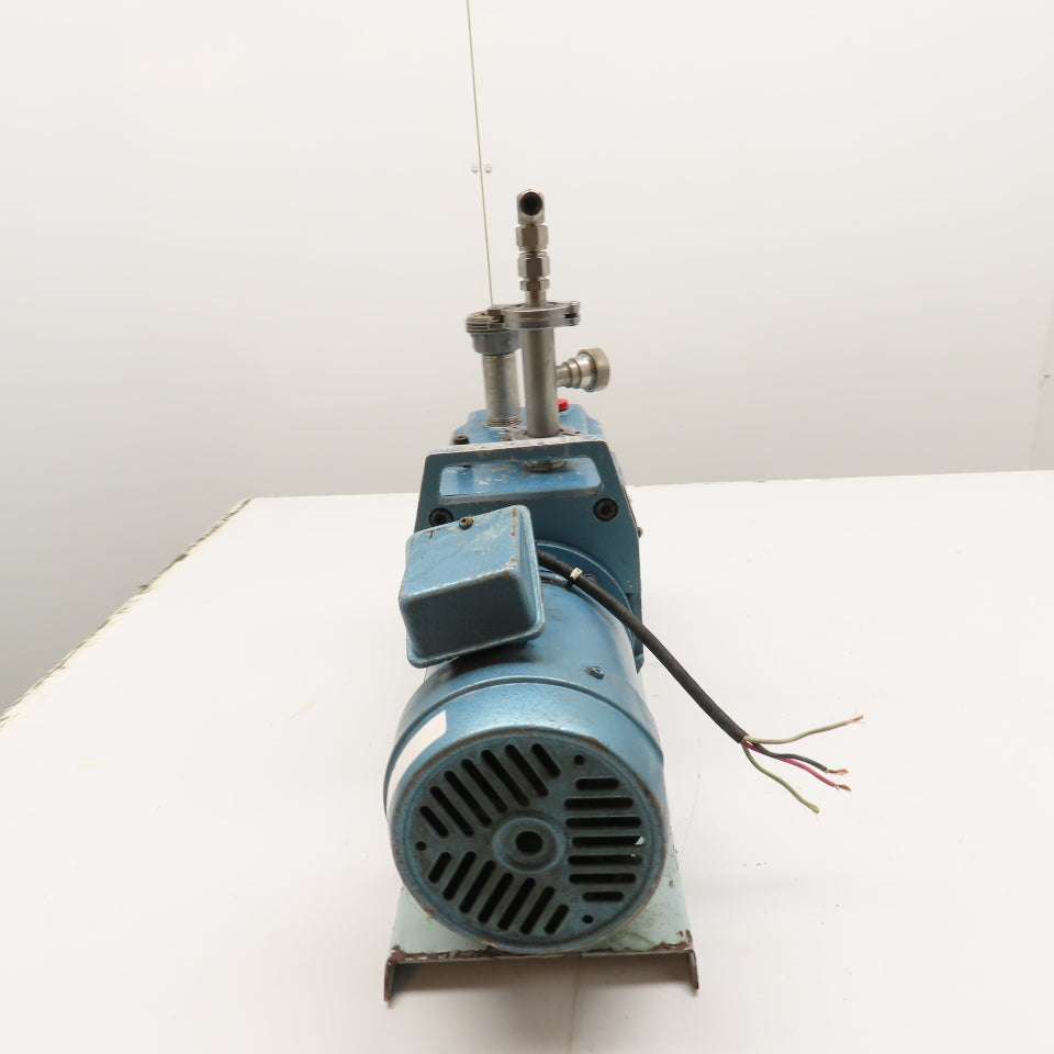 Toshiba IK-FCKLK8 0.75kW 1HP 3-Phase Rotary Vane Vacuum Pump 200V