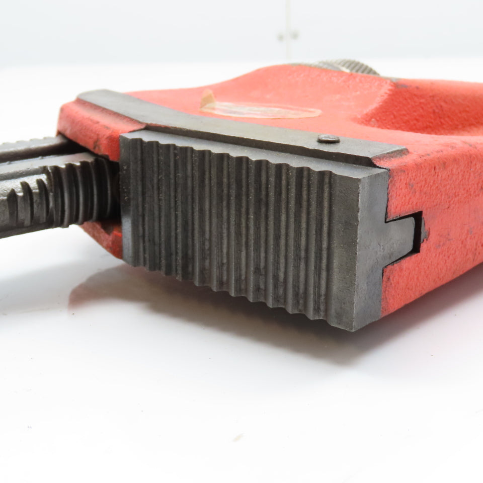 RIDGID 31040 48" Heavy Duty Straight Pipe Wrench 6" Capacity (Clean)