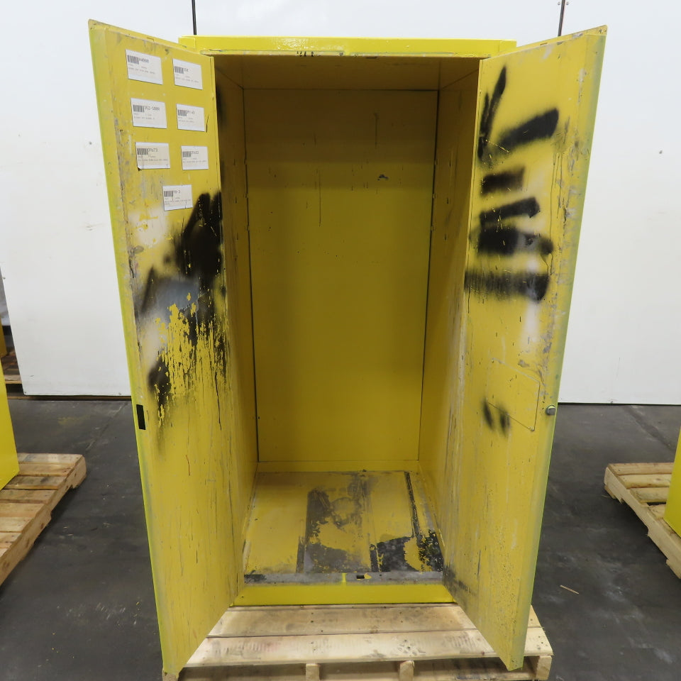 Eagle Model 1926 55 Gallon Flammable Liquid Storage Cabinet 31.5" x 31.5" x 65"