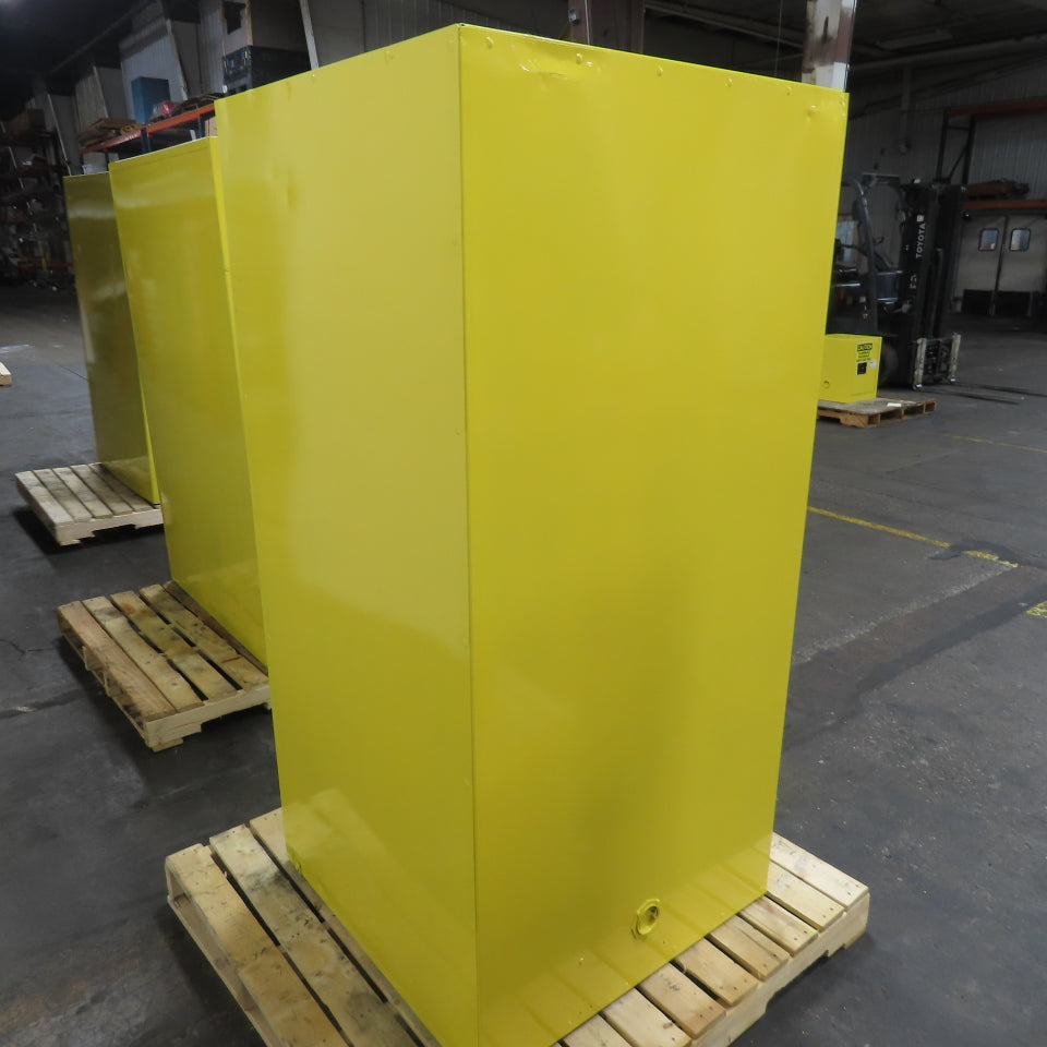 Eagle Model 1926 55 Gallon Flammable Liquid Storage Cabinet 31.5" x 31.5" x 65"