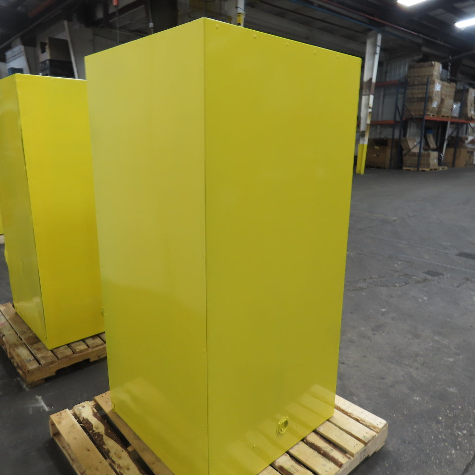 Eagle Model 1926 55 Gallon Flammable Liquid Storage Cabinet 31.5" x 31.5" x 65"