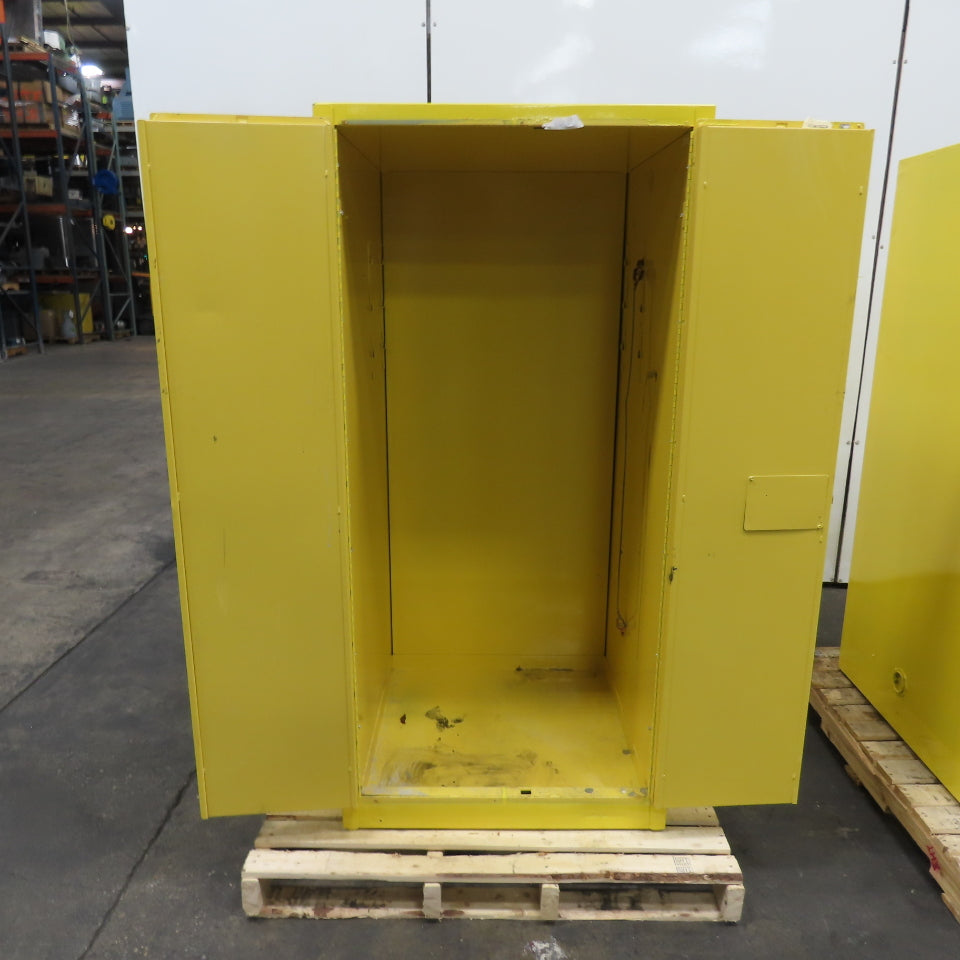 Eagle Model 1926 55 Gallon Flammable Liquid Storage Cabinet 31.5" x 31.5" x 65"