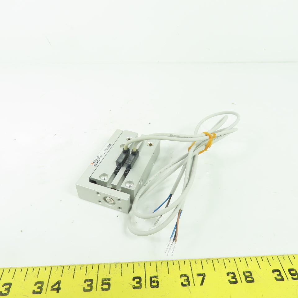SMC MXU6-25 Pneumatic Compact Air Slide Table 0.7MPa NEW