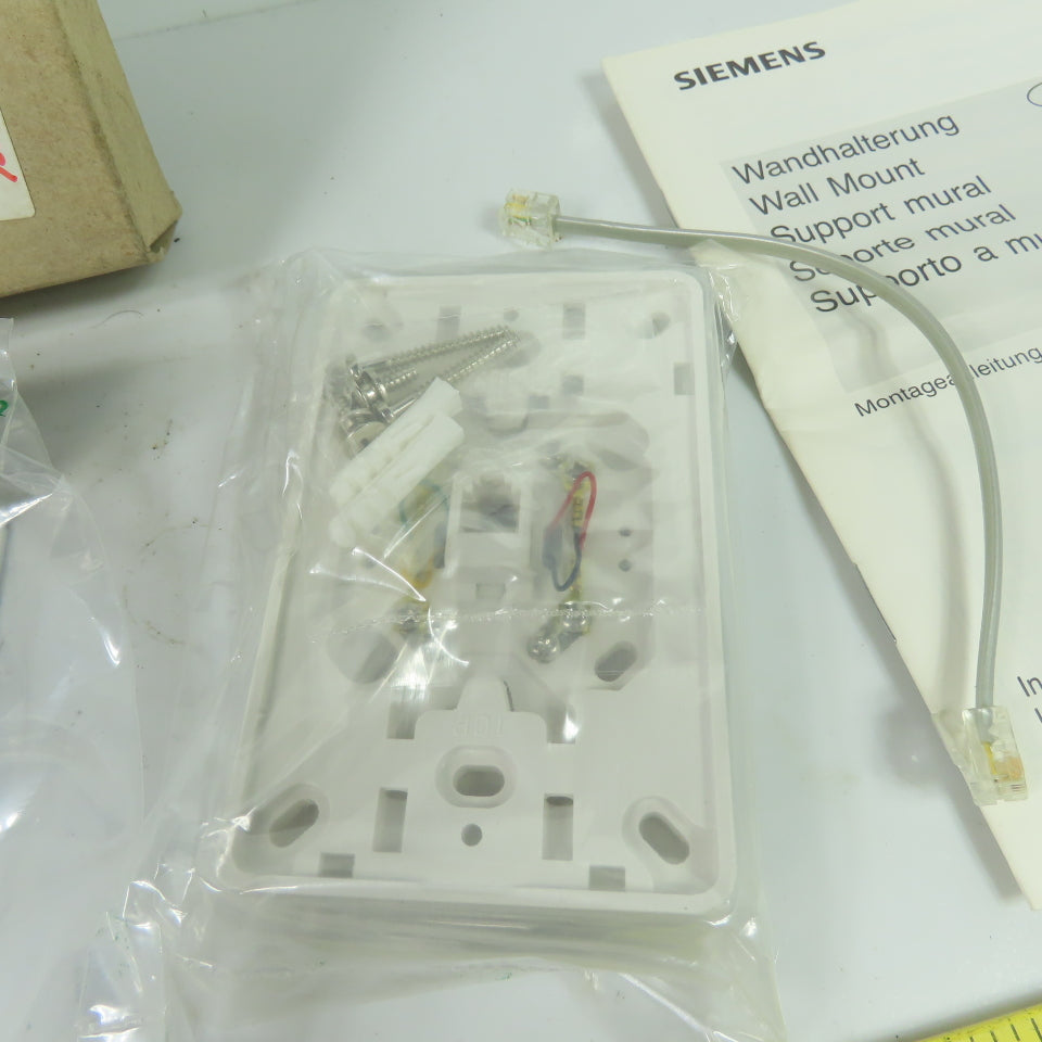 Siemens S30817-K6040-A101 Wall Mount Kit