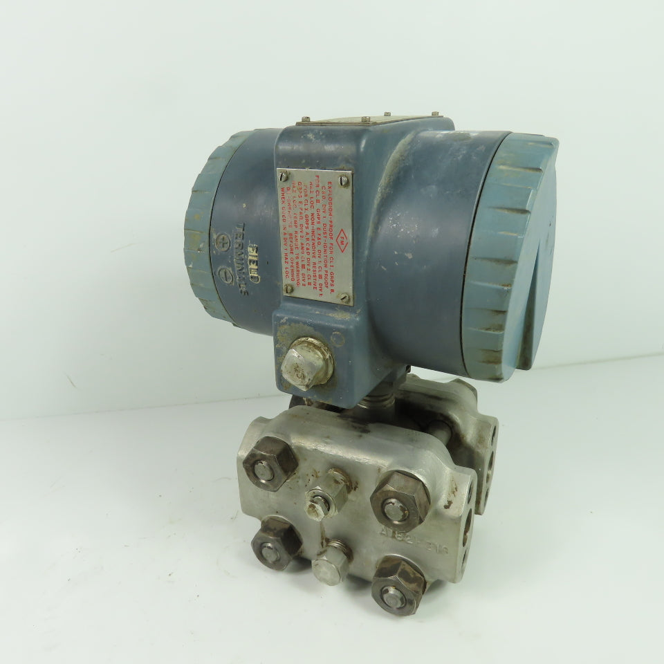 Foxboro 823DP-I3S1NM2-Y Electronic Pressure Transmitter W/ A182F316 Manifold