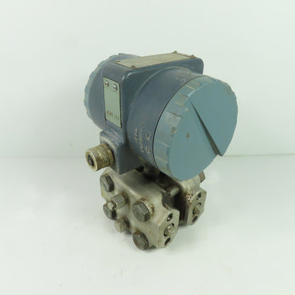 Foxboro 823DP-I3S1NM2-Y Electronic Pressure Transmitter W/ A182F316 Manifold