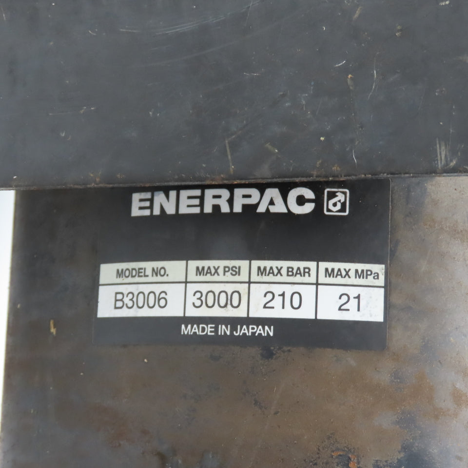 Enerpac B3006 Air Hydraulic Booster 6.2 in3 Per Stroke 1:30 Ratio 5.20" Stroke