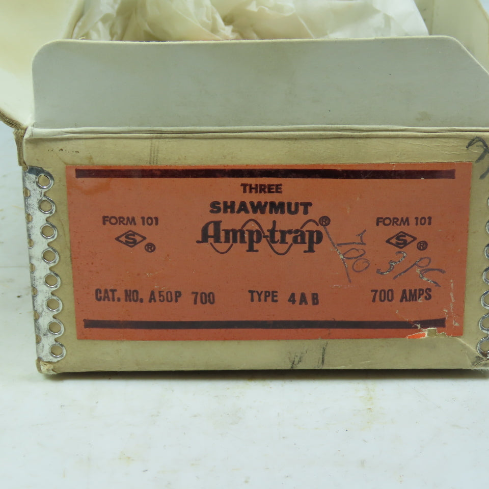 Shawmut A50P700 Amp-Trap Form 101 Semiconductor Fuse 700A Type 4 Lot of 3