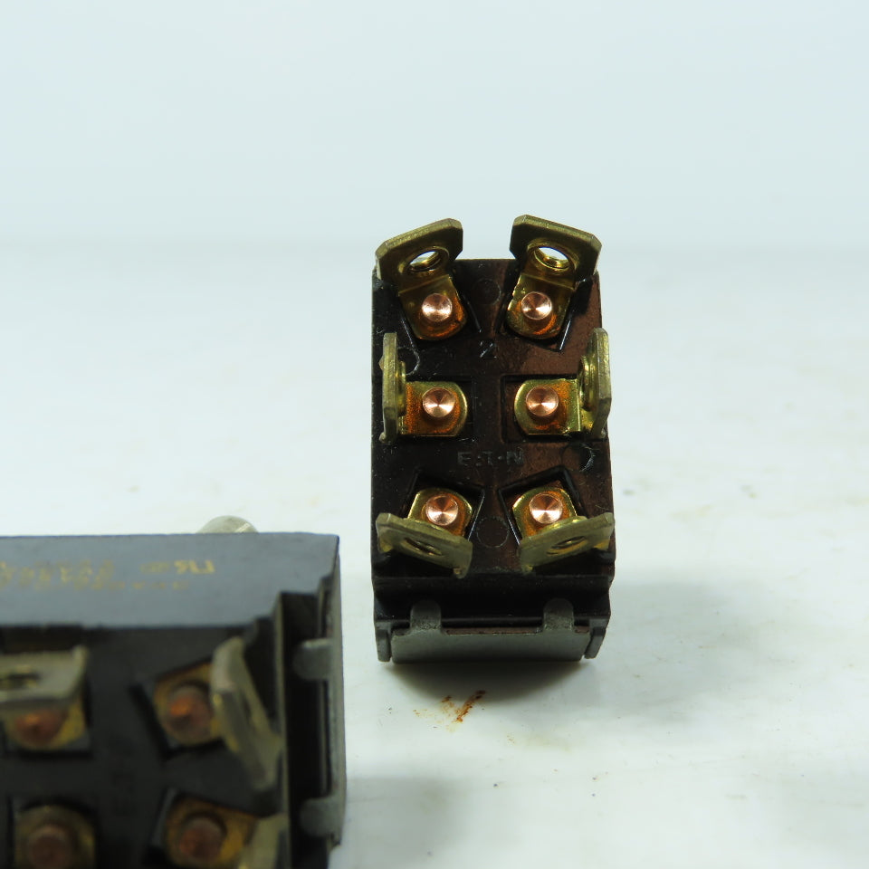Eaton Cutler Hammer DPDT Toggle 20A 125V Heavy Duty DPDT Toggle Switch Lot of 4