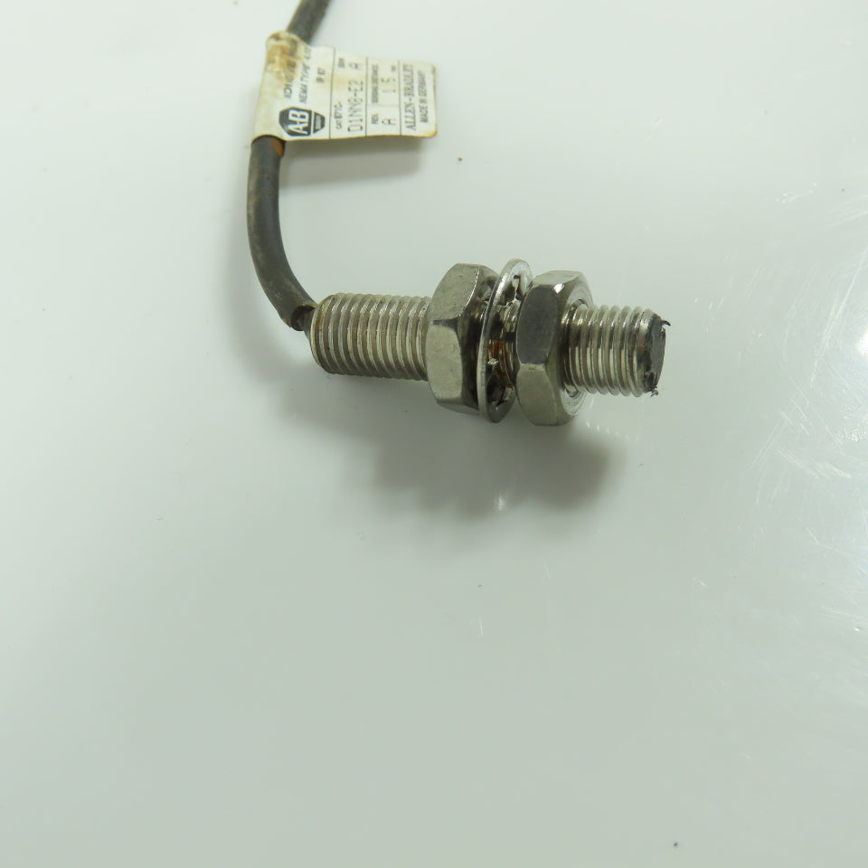Allen Bradley D1NN8-E2 Inductive Proximity Sensor Ser A Rev A 1.5mm