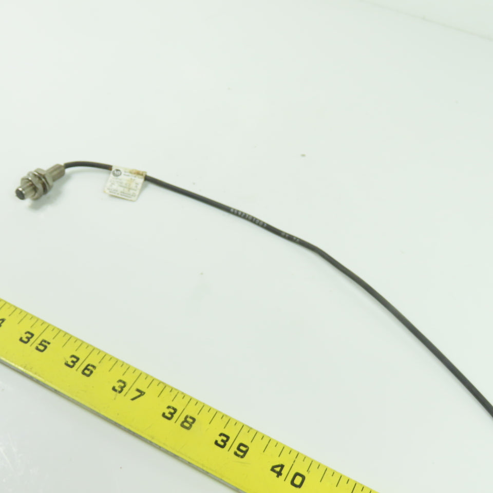 Allen Bradley D1NN8-E2 Inductive Proximity Sensor Ser A Rev A 1.5mm