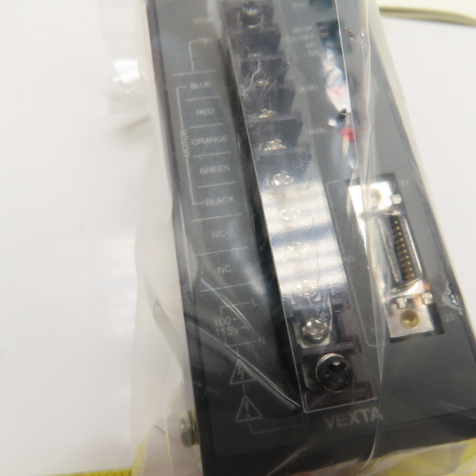Vexta UFK564BW 5 Phase Driver Stepper Motor 110-115V 50/60Hz 1Ph