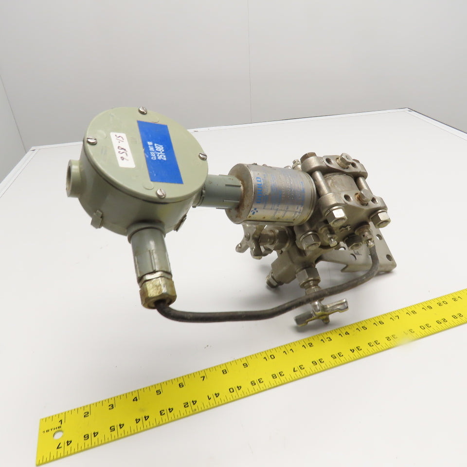 Gould PD3000-200 Flow Transmitter 3 Way Stainless Steel Manifold 1/2" NPT
