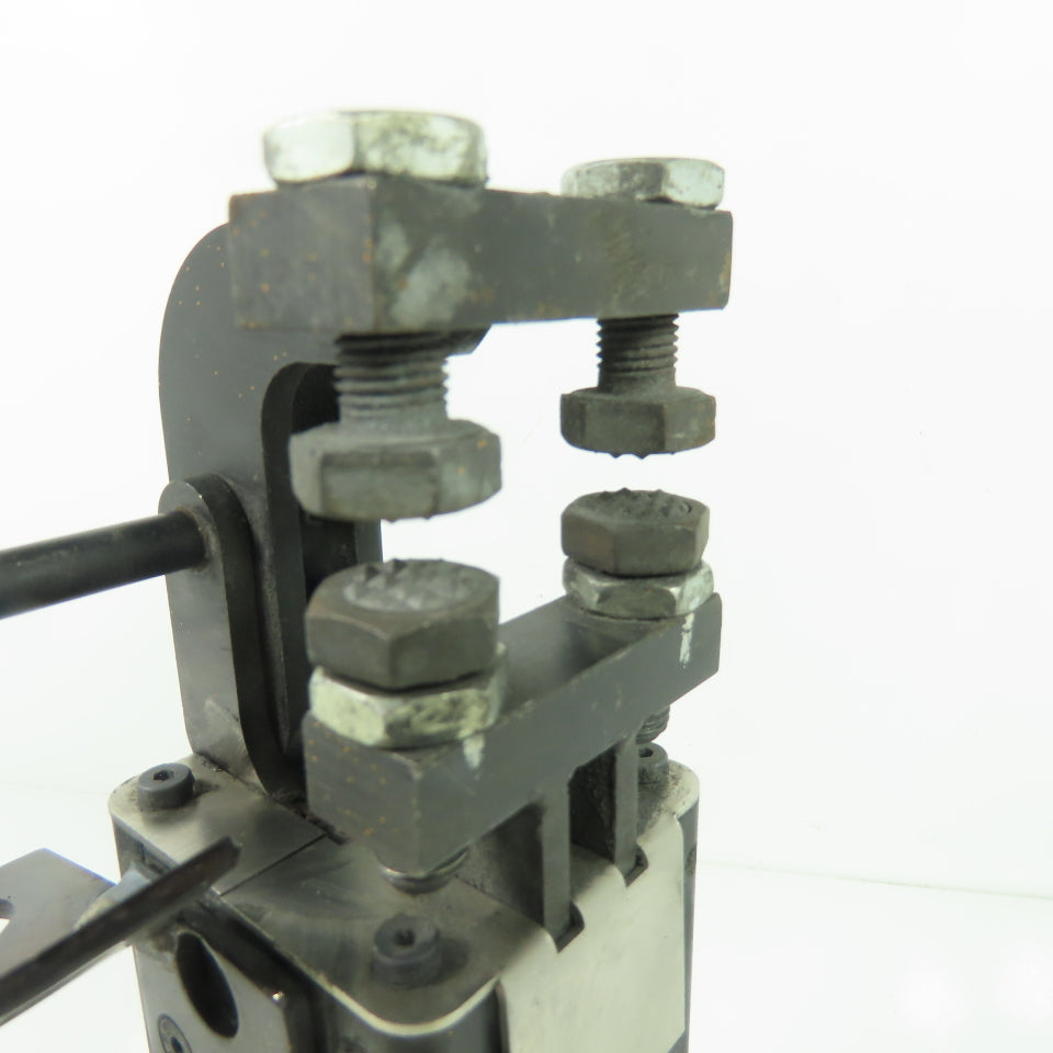 Norgren GL500-J11F5A1GXE4 Grip-Lok Pneumatic Gripper Clamp