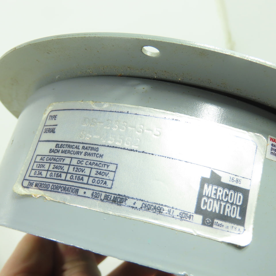 Mercoid DS-233-3-5 Pressure Switch 120/240V NEW