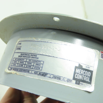 Mercoid DS-233-3-5 Pressure Switch 120/240V NEW