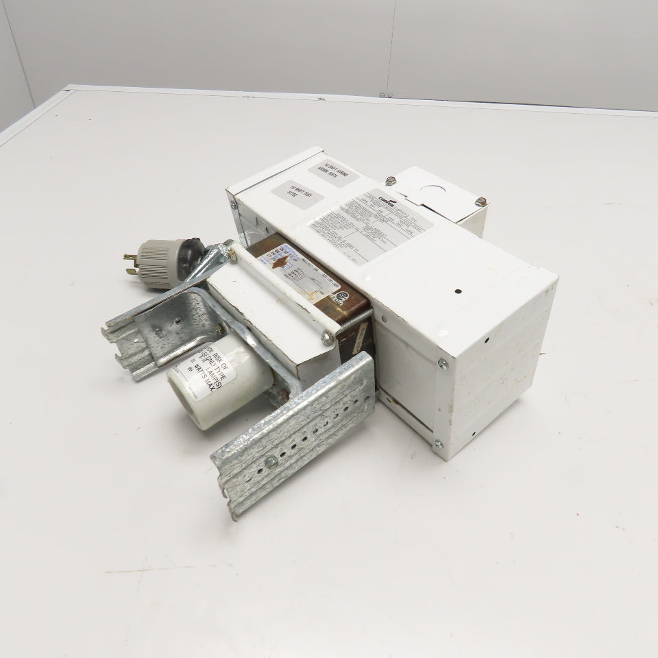 Cooper Lighting MHSS-250-277V-FL-1-PHC 277V 250W Light Fixture