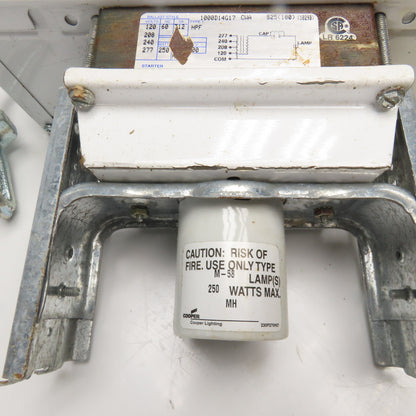 Cooper Lighting MHSS-250-277V-FL-1-PHC 277V 250W Light Fixture