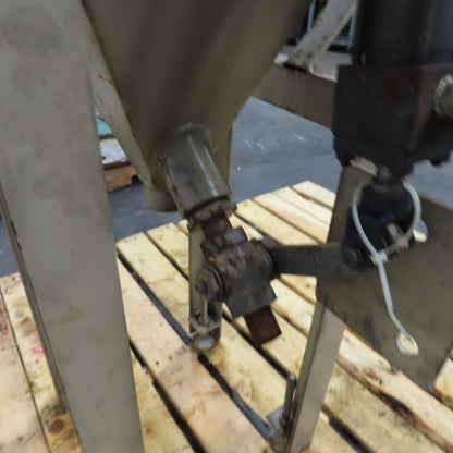 12" x 12" Top Fill Hopper W/ Hydraulic Open/Close Valve