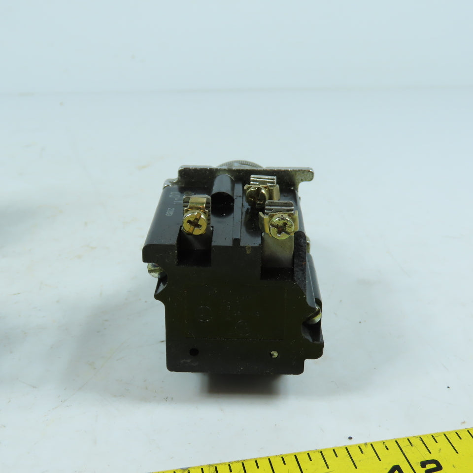 Cutler-Hammer 10250T Illuminated Push Buttons Green 120V Lot of 5