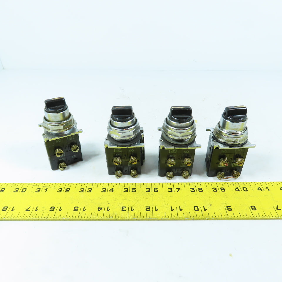 Cutler-Hammer 10250T 3-Position Selector Switches Heavy Duty Black Knob Lot of 4
