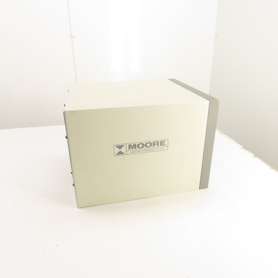 Moore Products Co Data Gage II Industrial CRT Display Monitor