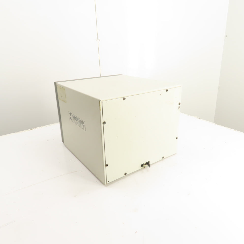 Moore Products Co Data Gage II Industrial CRT Display Monitor