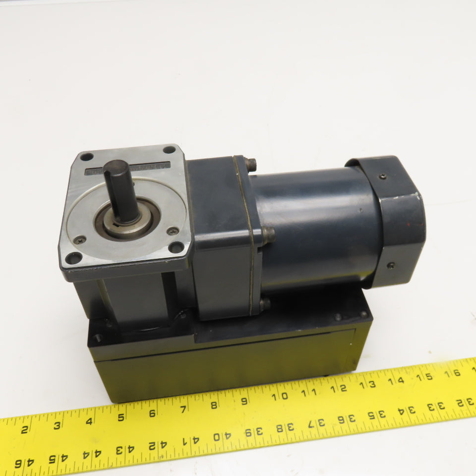 Oriental Motor 5RK60GU-AWT 5GU120RH 100-110/115V 50/60Hz Reversible Gear Motor