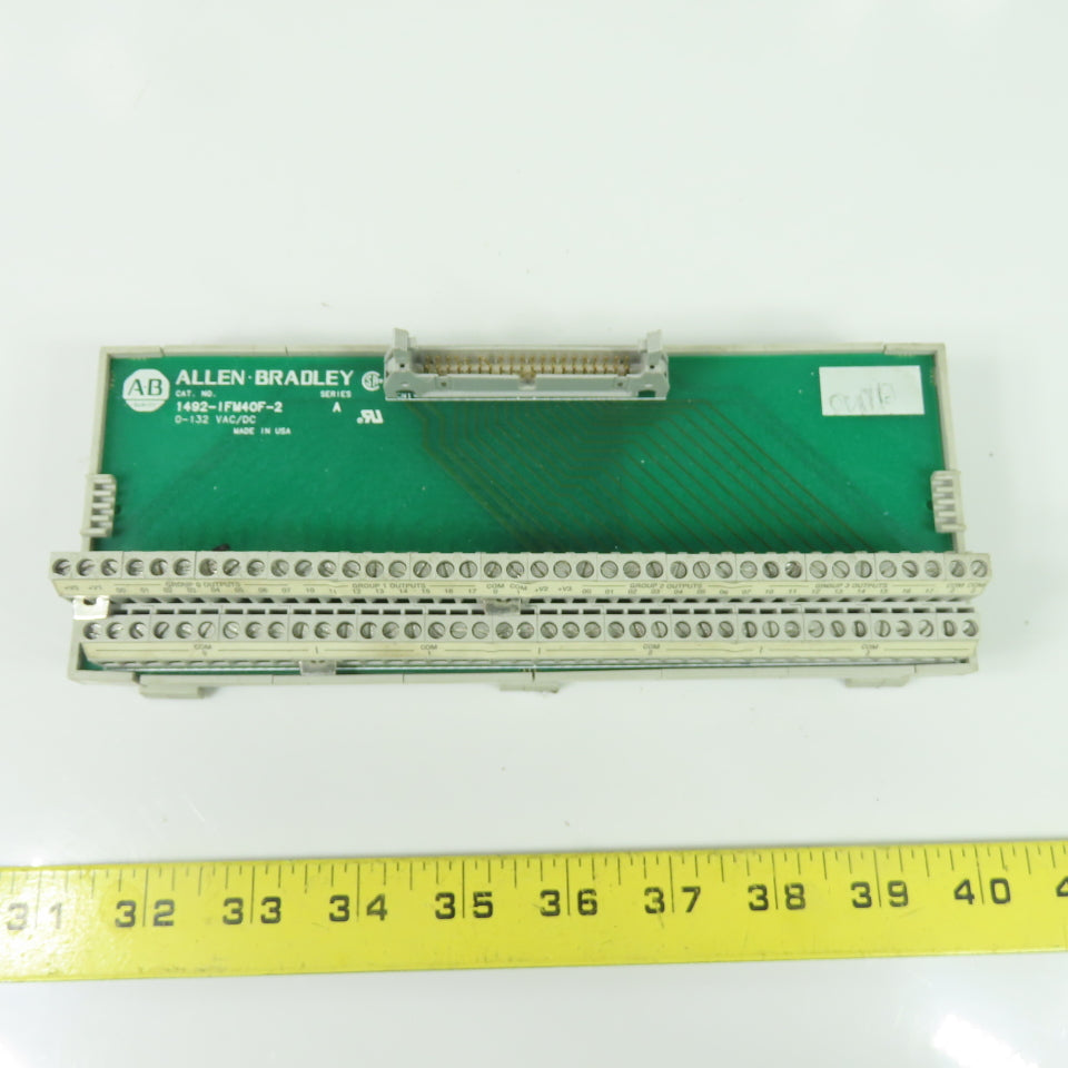 Allen Bradley 1492-IFM40F-2 Ser A Interface Module 0-132 VAC/DC