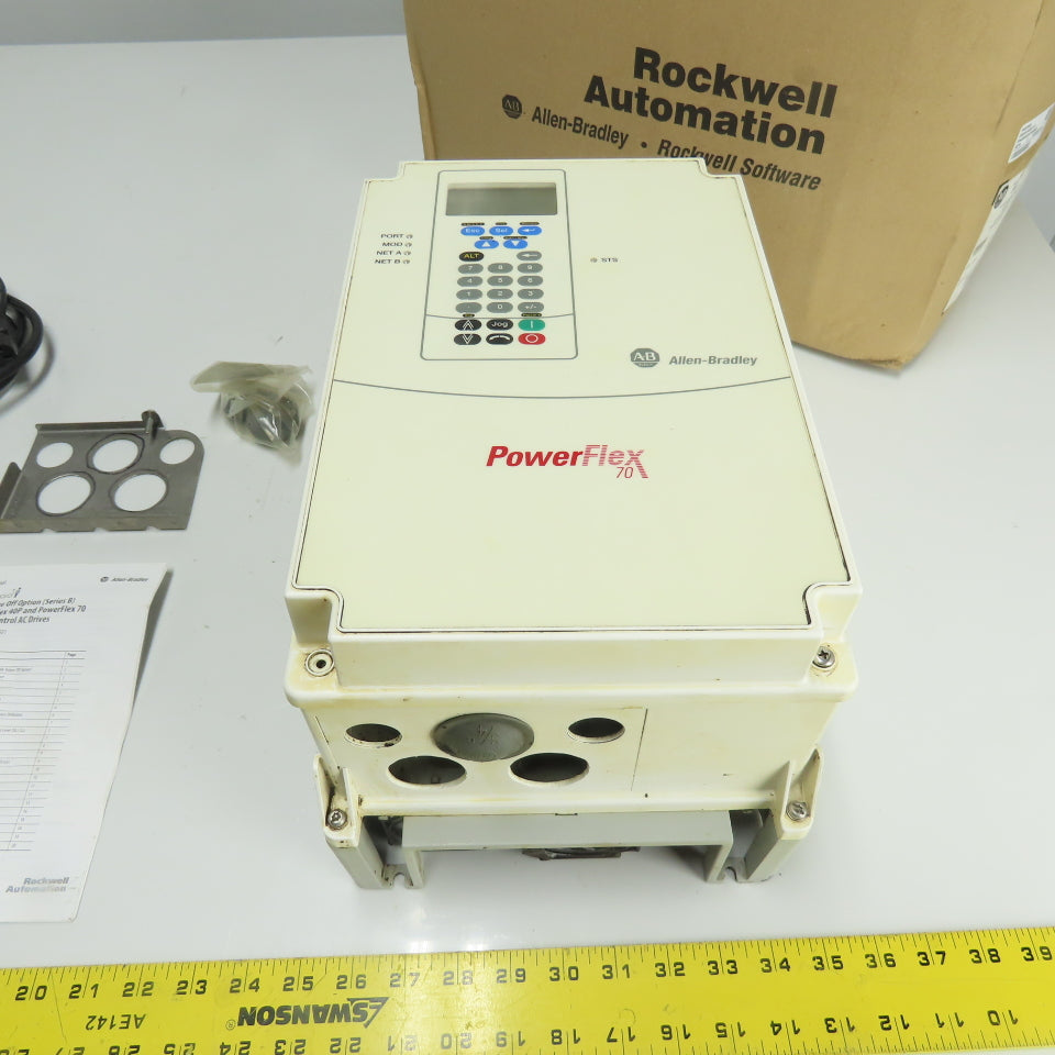 Allen Bradley 20AD040C3AYNANG0 Ser A PowerFlex 70 30HP AC Drive 3Ph 480V