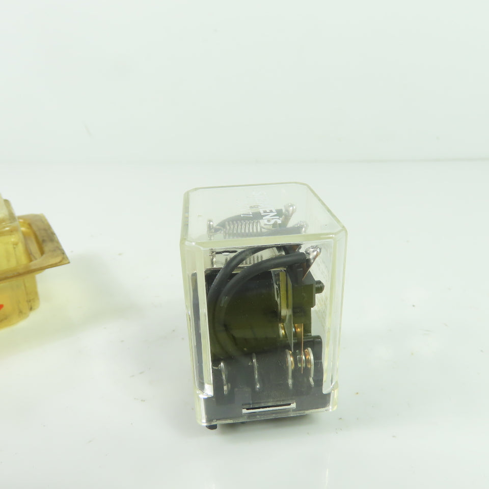 Siemens 3TX7121-5FC03 Relay 120/240VAC 15A 24VDC Coil NEW