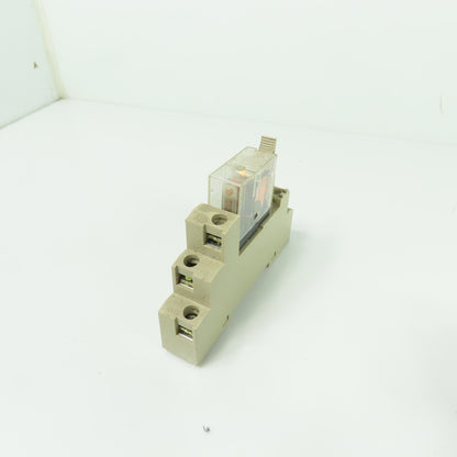 Omron G2R-1-SN Relay 10A 110VAC W/ Base Lot Of 14
