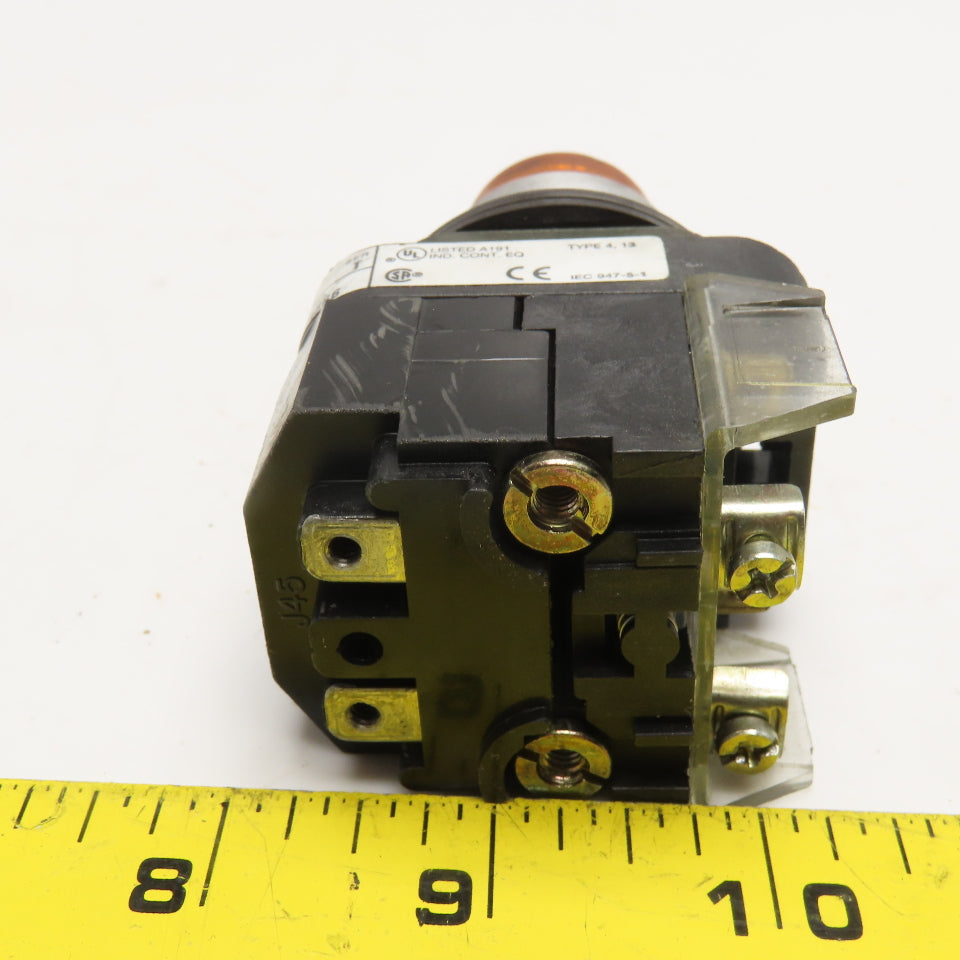 Allen Bradley 800T-PB16 120V 50/60Hz Momentary Contact Illuminated Push Button