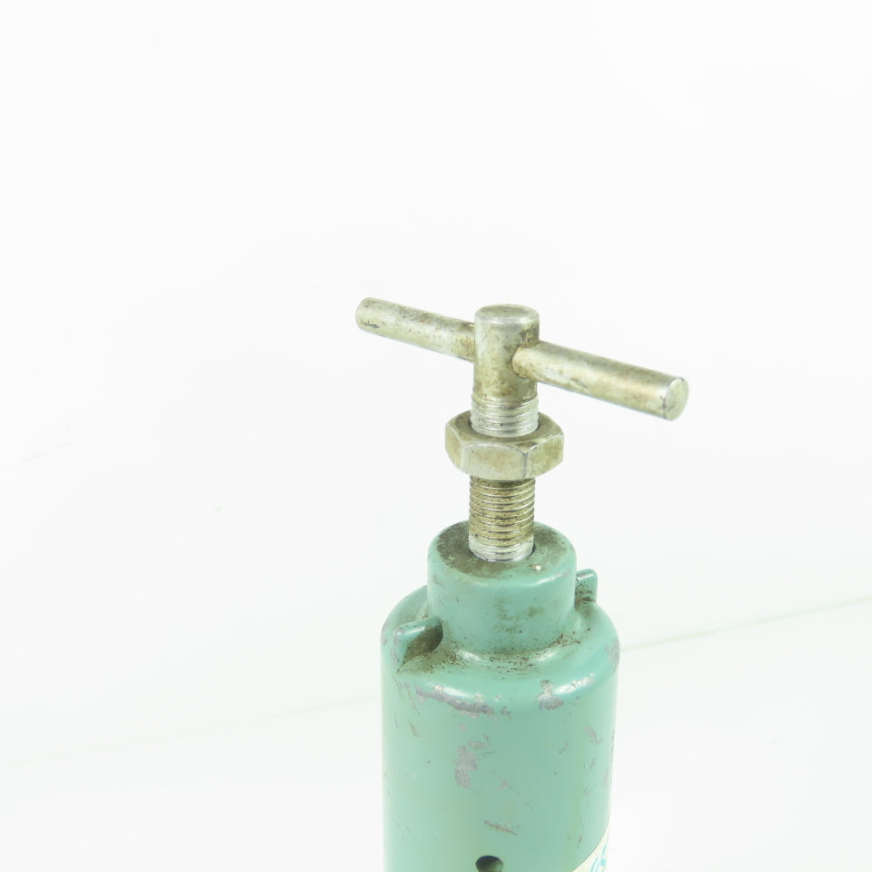 Wilkerson 2215 Pneumatic Regulator 3/4" NPT 300PSI