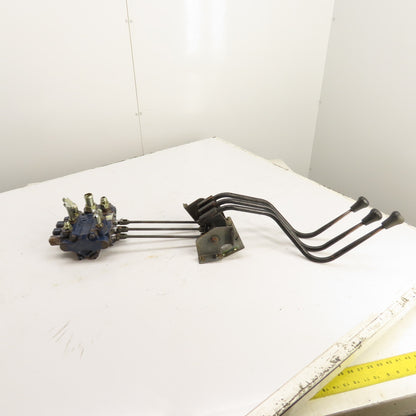 Toyota 5FBE15 67720-15300-71 3-Spool Hydraulic Control Mast Valve W/Levers