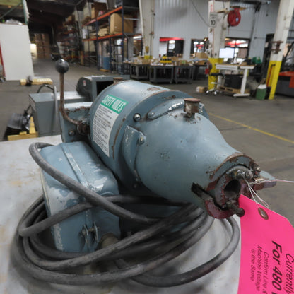 Schauer LA1C Speed Lathe 440V 1/4-1/2HP 3Ph 60Hz 3450RPM 1.1A W/Bench 36x20" Top