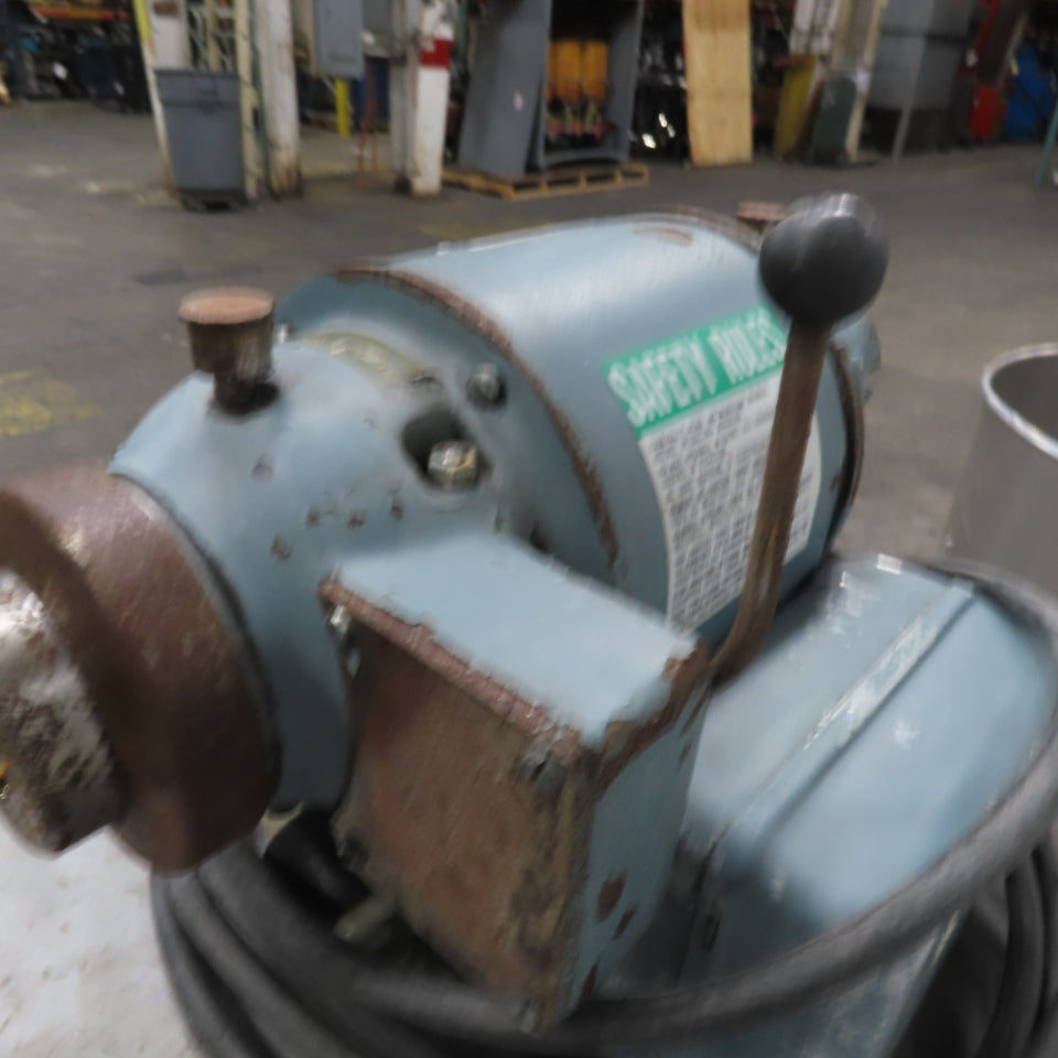 Schauer LA1C Speed Lathe 440V 1/4-1/2HP 3Ph 60Hz 3450RPM 1.1A W/Bench 36x20" Top