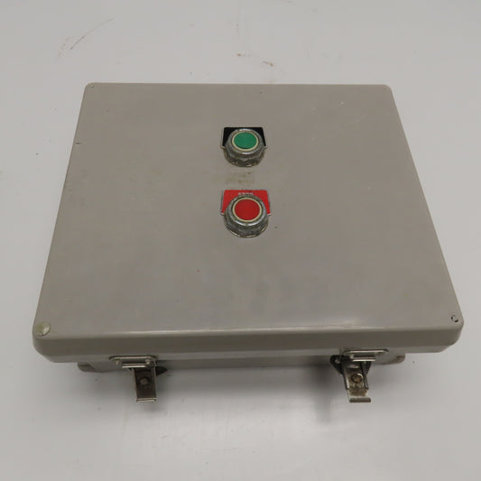 Vynckier 13" x 10-1/2" x 5" Fiberglass Electrical Enclosure