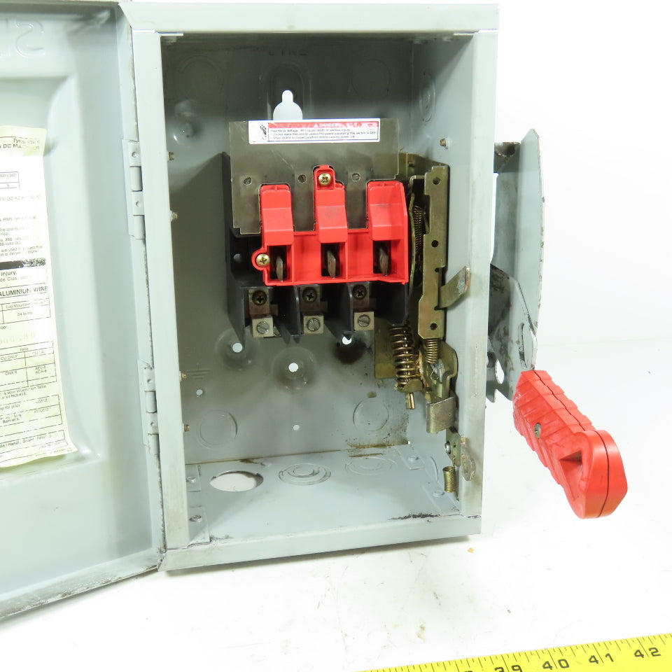 Siemens HNF361 30A Non-Fusible Safety Disconnect Switch 600VAC 3-Pole NEMA 1