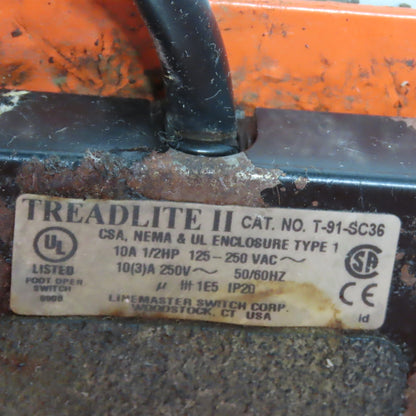 Linemaster T-91-SC36 Treadlite II Foot Switch with Full Guard 522-B14 10A 1/2HP
