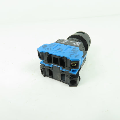 Idec HW1L-MF2F10QD Illuminated Pushbutton Switch Green 24V