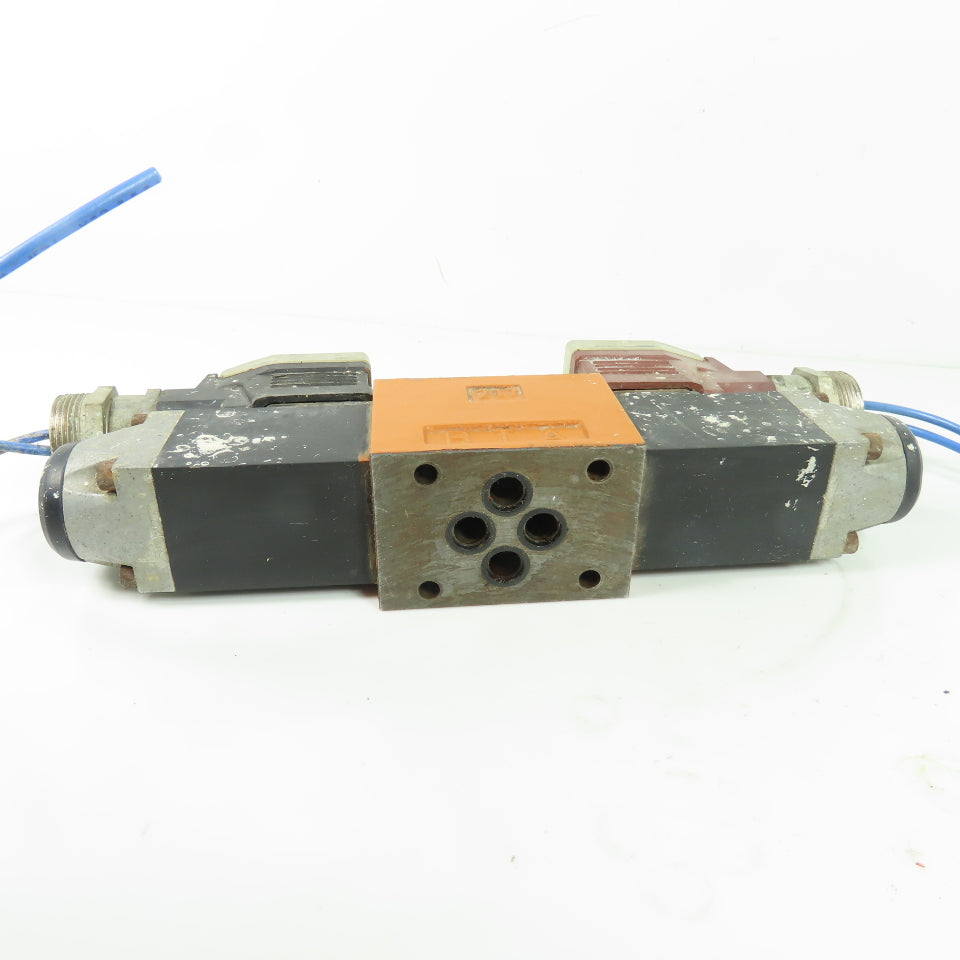 Mannesmann Rexroth 4WE 6 H53/A G24NK4 Dual Solenoid Hydraulic Valve 24V DC