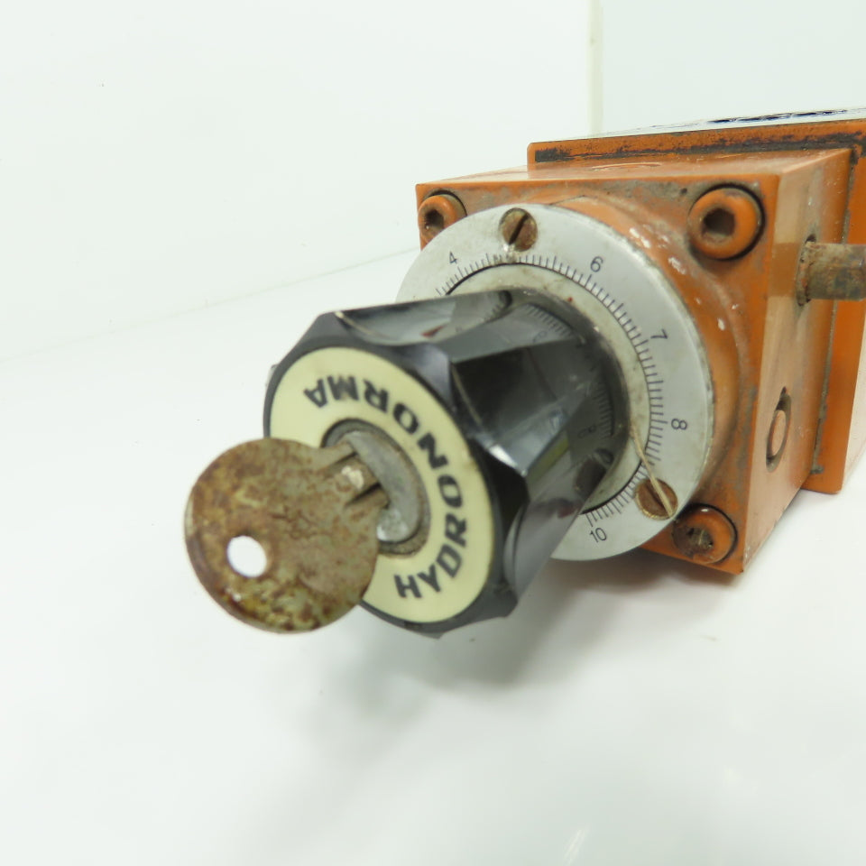 Mannesmann Rexroth 2 FRM 5-32/1.2 QB Hydraulic Flow Control Valve Manual Adj